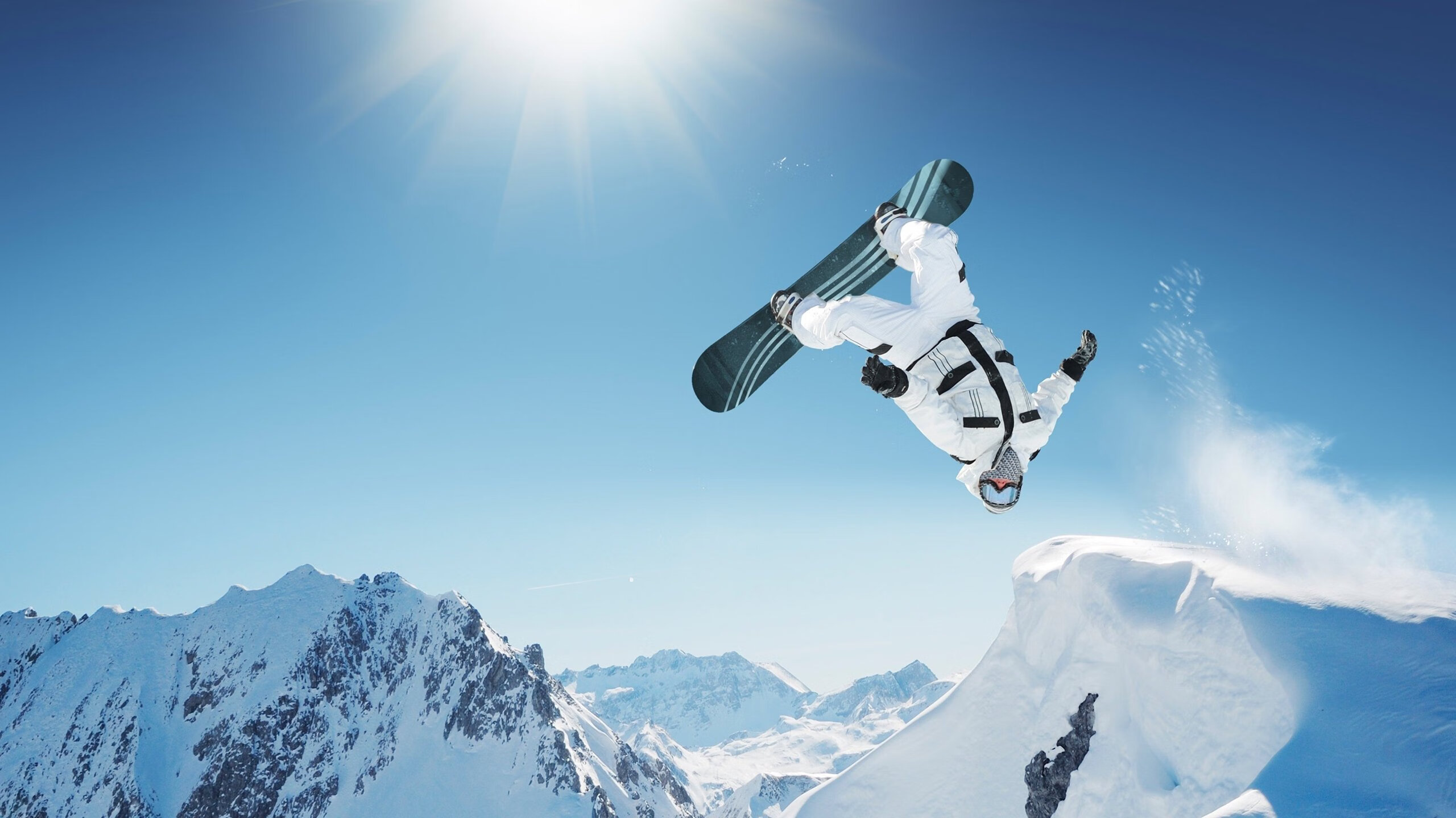 西班牙举办“篮球无国界”欧洲训练营，促进篮球发展